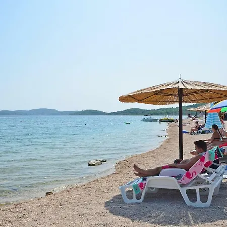 Beachwalk Heaven *